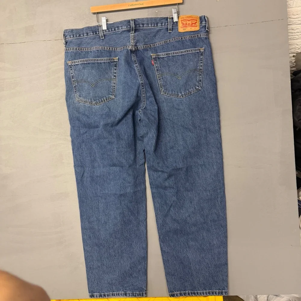 Levis‎ 550 Relaxed Fit Tapered Leg Medium Wash Blue Denim Jeans 44x30 01550-4886